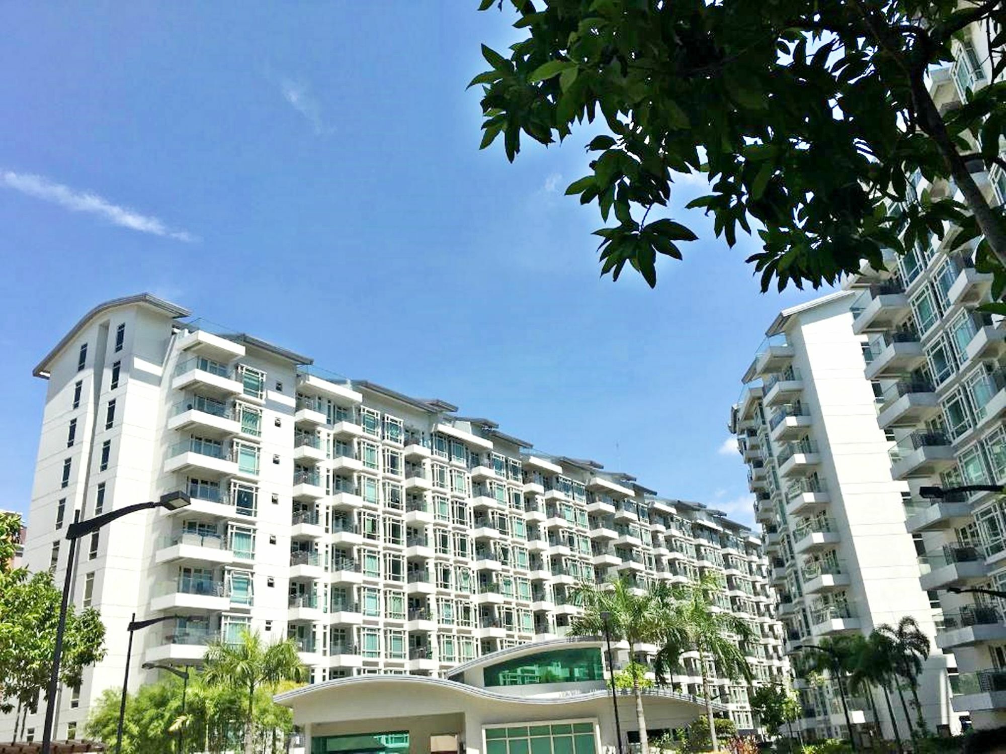 Maxstays - Max Style @ The Parkside Villas Pasay Exterior photo